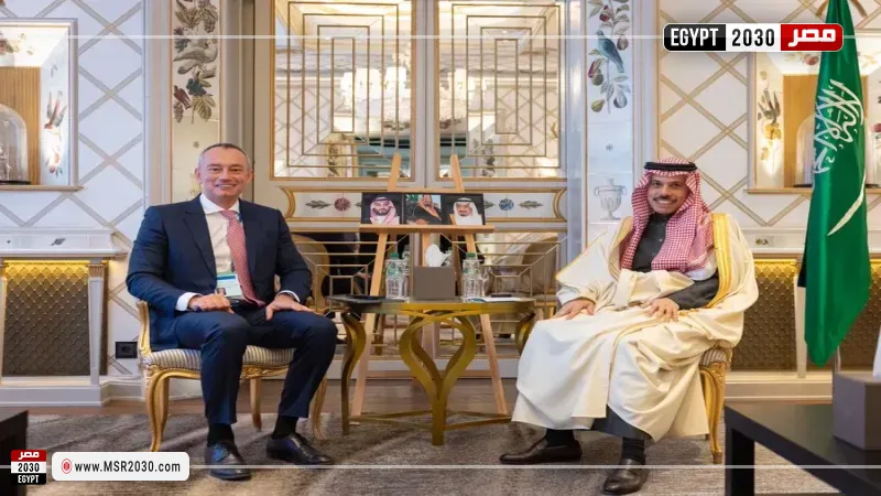 وزير الخارجية السعودي يلتقي الممثل السامي لمجلس السلام في قطاع غزة