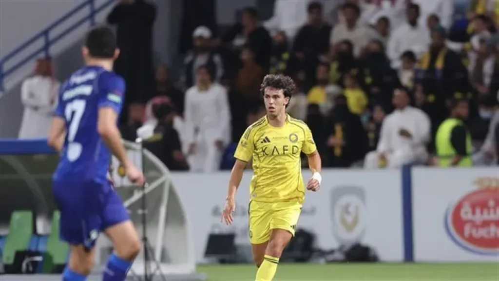 رونالدو يقود النصر لفوز ثمين على الفتح ويواصل مطاردة الهلال في دوري روشن
