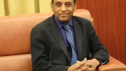 كامل إدريس: الجيش السوداني يتصدى لـ”الدعم السريع” ويحقق تقدماً ميدانياً