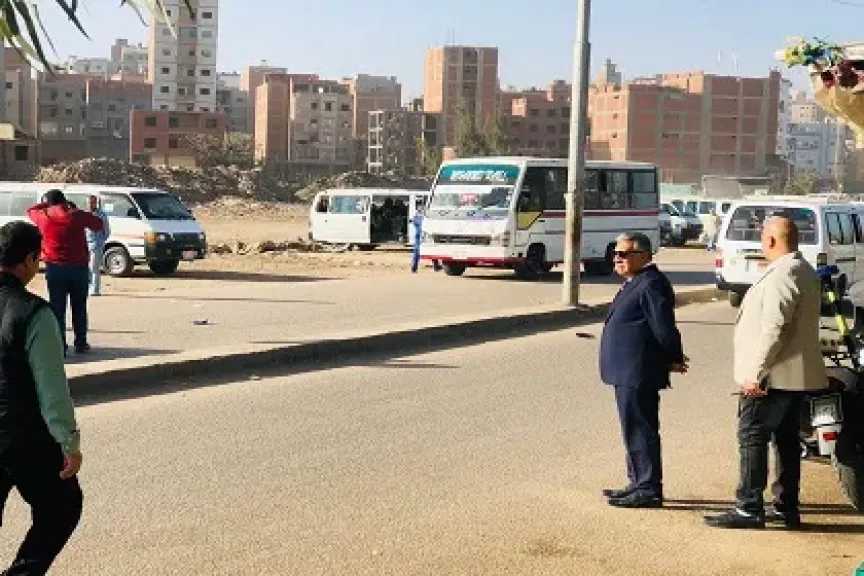 محافظ الدقهلية في جولة مفاجئة بموقف سيارات جديلة بالمنصورة