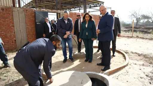 وزيرة التنمية المحلية والبيئة تتفقد وحدة البيوجاز بمجزر كفر شكر بالقليوبية