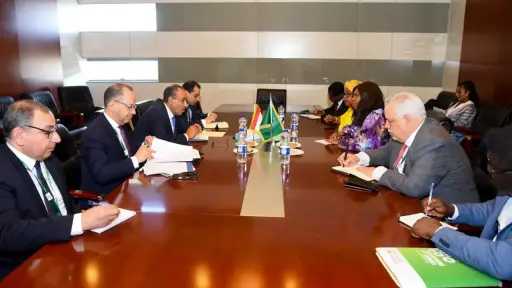 وزير الخارجية يلتقي مفوضة الشئون الاقتصادية والتجارة والسياحة... وزير الخارجية يلتقي مفوضة الشئون الاقتصادية والتجارة والسياحة والصناعة والمعادن بالاتحاد الأفريقي