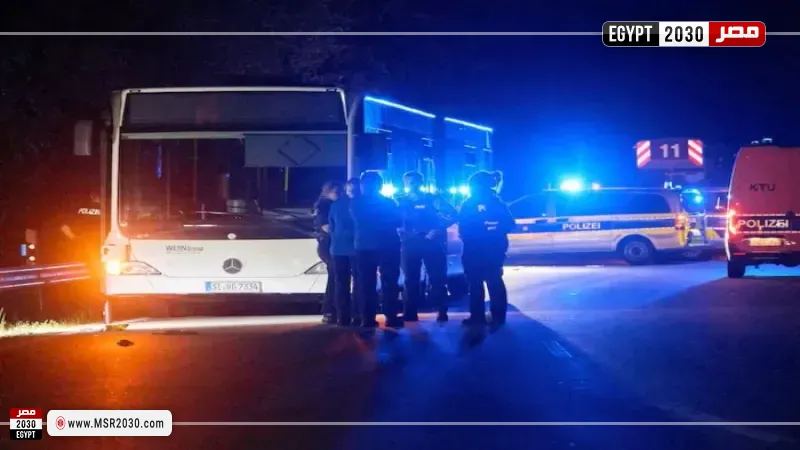 إصابة عدة أشخاص بجروح في شجار بسكين داخل حافلة غربي ألمانيا