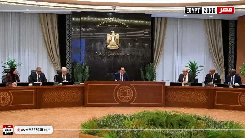 البداية بمطار الغردقة.. اجتماع مهم لرئيس الوزراء لإشراك القطاع الخاص في إدارة وتشغيل المطارات