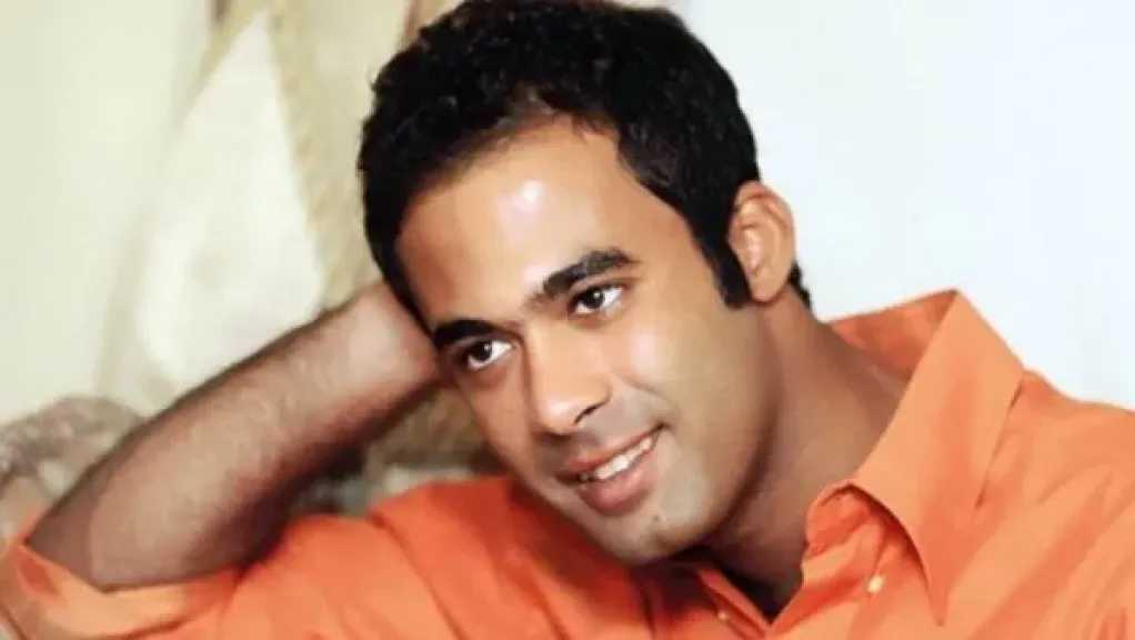 سيدة مصرية تتبرع بخط مياه صدقة جارية باسم الفنان الراحل هيثم أحمد زكي