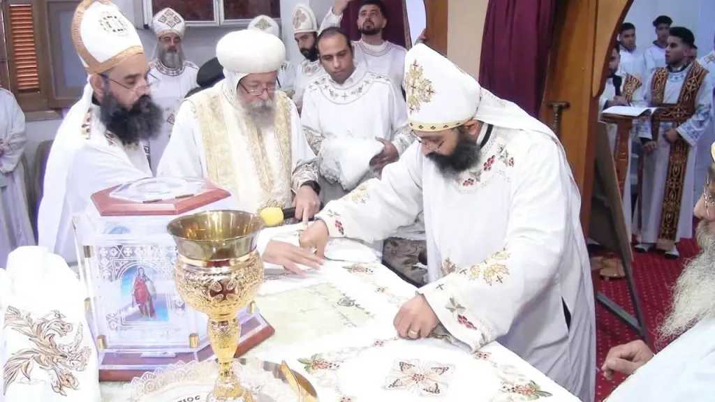 الأنبا إيلاريون يدشن كنيسة القديسين أباكير ويوحنا بالبحيرة