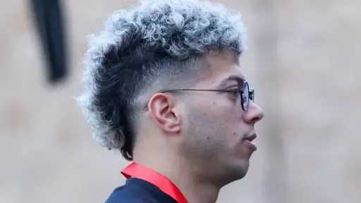 الأهلي يتحرك لاحتواء أزمة إمام عاشور بامتيازات إعلامية وإعلانية