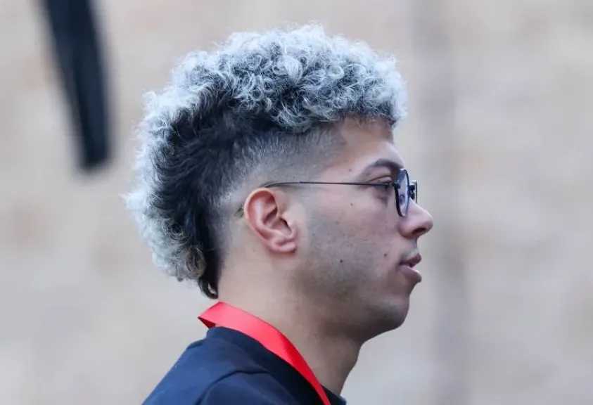 إعلامي: مشهد اعتذار إمام عاشور يُحسب لوليد صلاح.. وكامويش يثير علامات استفهام