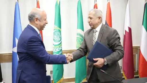 الأكاديمية العربية توقع مذكرة تفاهم مع شركة سوميت لتعزيز التعاون التكنولوجي