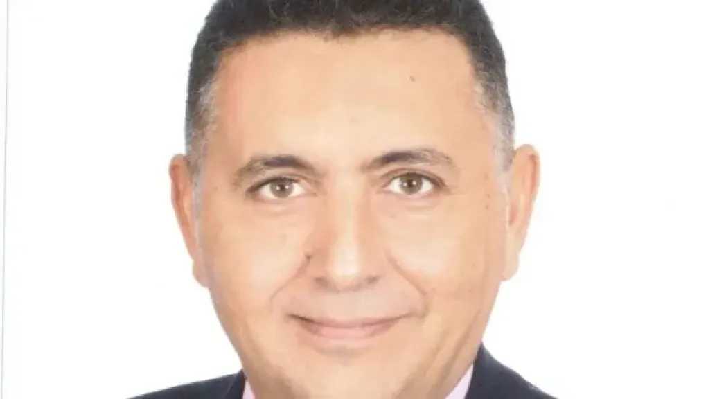 رئيس جامعة القاهرة يهنئ الدكتور حسام عبدالفتاح بتعيينه محافظا للقليوبية