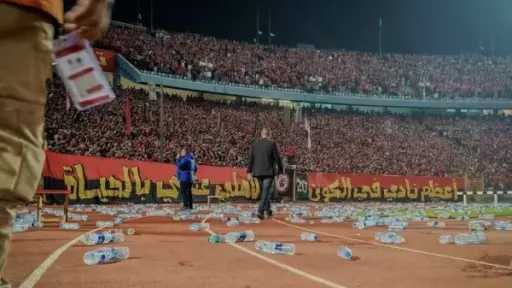 عامر العمايرة: الأهلي لن يُحرم من جماهيره والزمالك مهدد بالاستبعاد إفريقيًا الموسم المقبل