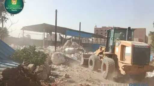 استجابة لشكاوى المواطنين.. البيئة تتصدي لحرق المخلفات العشوائي بالجيزة