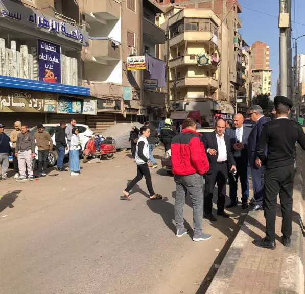 محافظ الدقهلية: يتفقد سوق الحمام بمنطقة الشيخ حسانين بشارع بورسعيد بالمنصورة