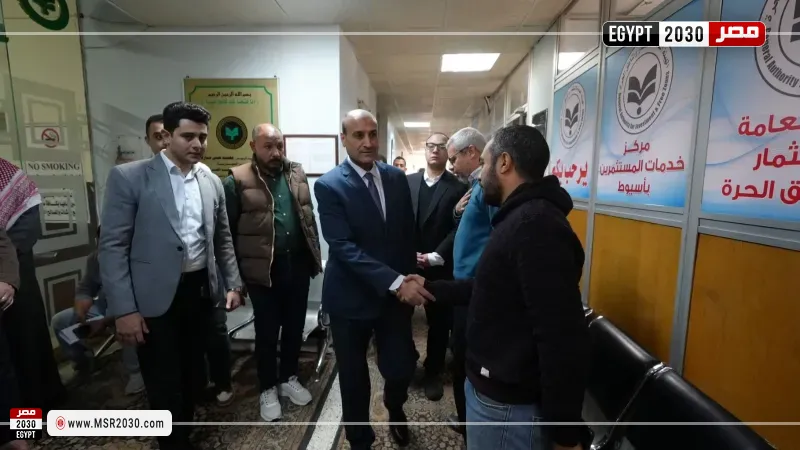 محافظ أسيوط 