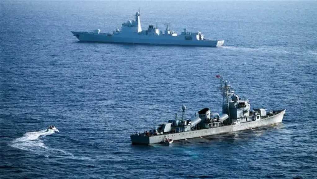 تايوان ترصد 5 سفن بحرية صينية حول أراضيها