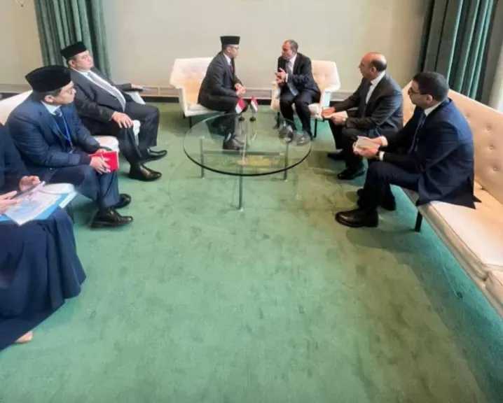 وزير الخارجية يلتقي نظيره الإندونيسي في نيويورك