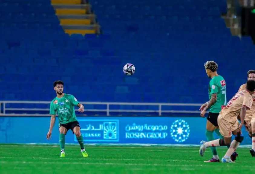 دونجا في مهمة خاصة مع النجمة ضد الأهلي بدوري روشن السعودي