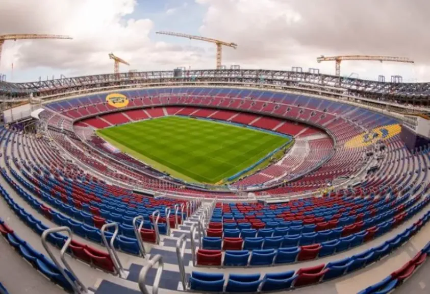 برشلونة