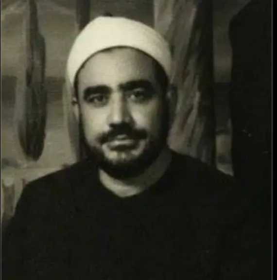 صوت لا يغيب عن القلوب.. ابتهالات النقشبندي تُزين رحلات مترو القاهرة