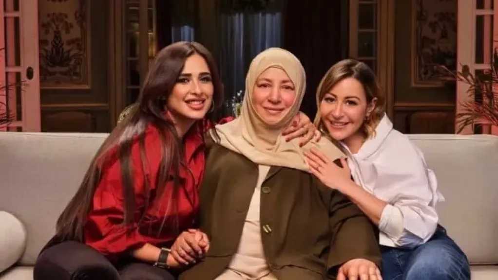 أول تعليق للفنانة عبلة كامل بعد ظهورها في إعلان رمضاني