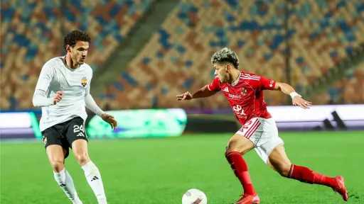 الأهلي يهزم الجونة بصعوبة ويصعد لوصافة الدوري