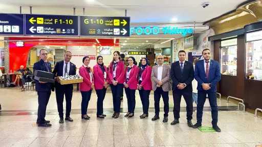 أجواء رمضانية في مطار القاهرة واحتفاء خاص مع المسافرين