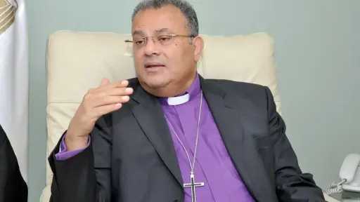 رئيس الطائفة الإنجيلية يلتقي قسوس مجمع القاهرة وزوجاتهم بمقر الهيئة القبطية الإنجيلية