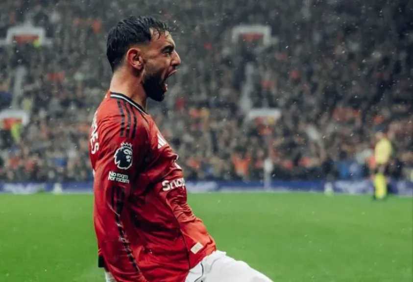 عاجل| مفاجأة عقد فيرنانديز تهز حسابات مانشستر يونايتد