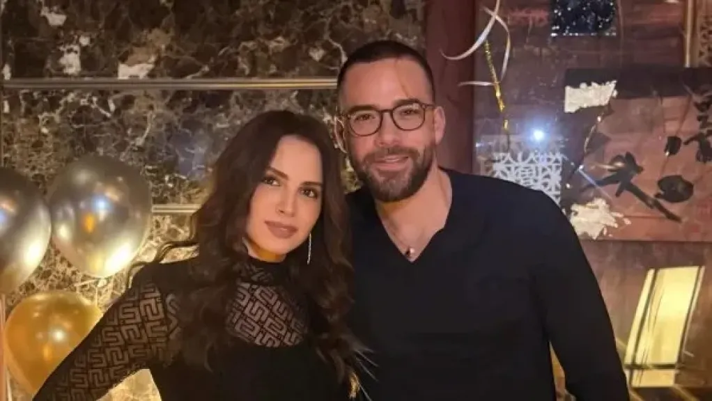 علي محجوب وآمال ماهر 
