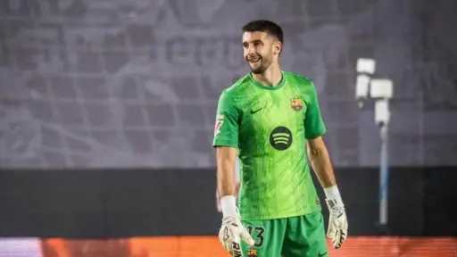 جوان جارسيا: فليك حسم انتقالي إلى برشلونة.. وجئت... جوان جارسيا: فليك حسم انتقالي إلى برشلونة.. وجئت لأنتزع القميص رقم واحد