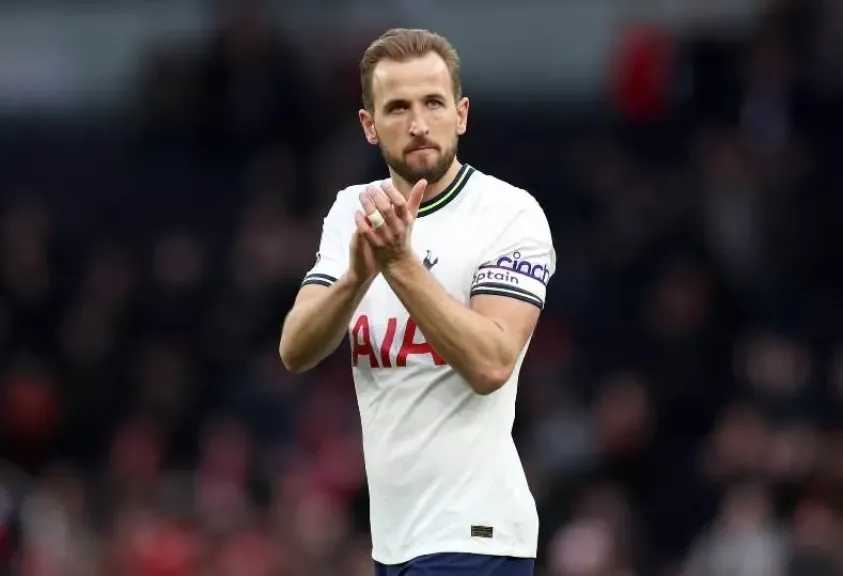 مرشح رئاسة برشلونة يضع هاري كين على رأس أولوياته: مهاجم سوبر وقلب دفاع بخبرة أوروبية