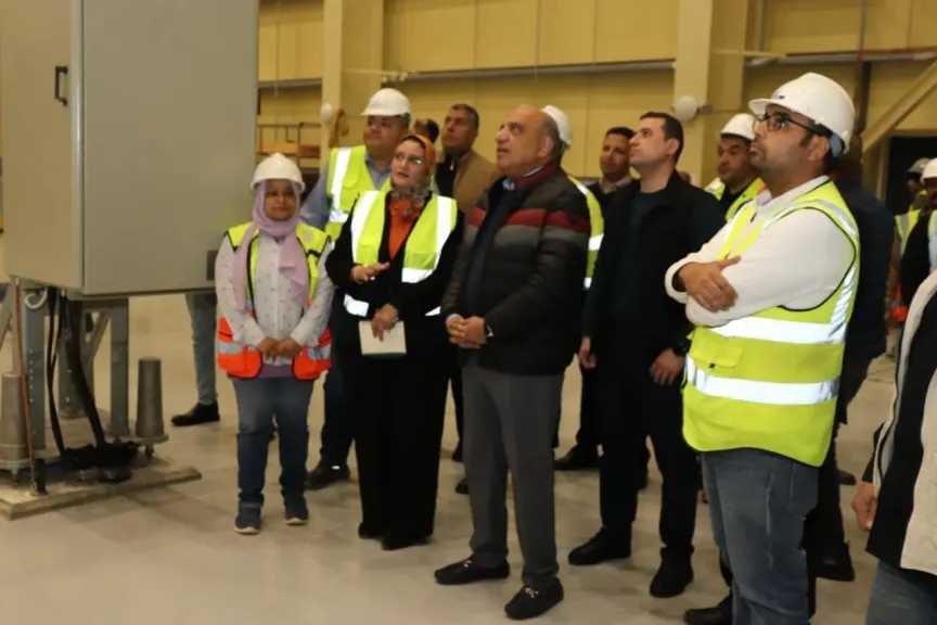 وزير الكهرباء يتفقد محطة الربط الكهربائي المصري السعودي العملاقة جهد 500 كيلو فولت