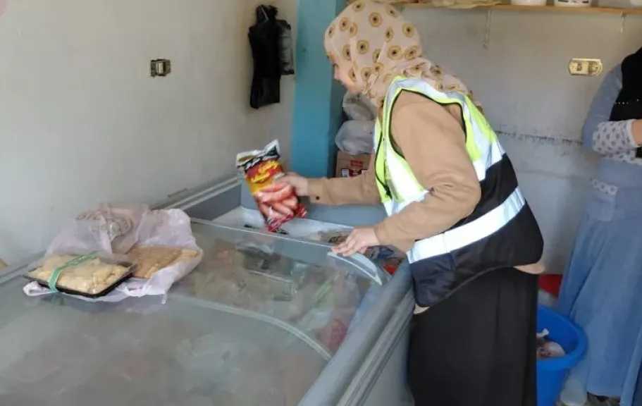 حملات موسعة لـ «سلامة الغذاء» في 20 محافظة لضبط الأسواق وتشديد الرقابة على تداول الغذاء