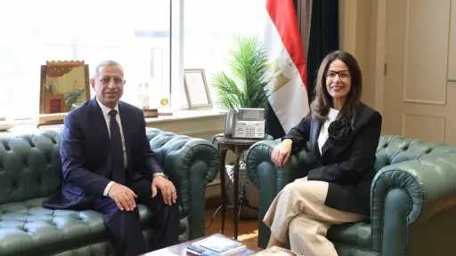 وزيرة الثقافة تلتقي رئيس الأكاديمية العربية للعلوم والتكنولوجيا والنقل البحري لبحث تعزيز التعاون