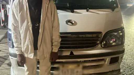 ضبط قائد سيارة  ميكروباص يقود تحت تأثير المخدرات بالجيزة