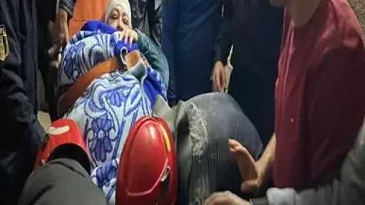 في لفتة إنسانية.. الشرطة تنقل سيدة مريضة للمستشفى فى الغربية