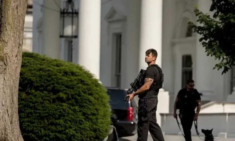 جهاز الخدمة السرية يقتل رجلا حاول التسلل إلى منطقة أمنية في منتجع مارلاجو