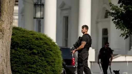 جهاز الخدمة السرية يقتل رجلا حاول التسلل إلى منطقة أمنية في منتجع مارلاجو