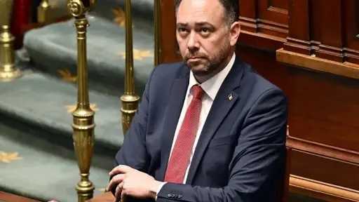 بروكسل تدعو إلى تخفيف حدة التوتر في العلاقات... بروكسل تدعو إلى تخفيف حدة التوتر في العلاقات البلجيكية الأمريكية