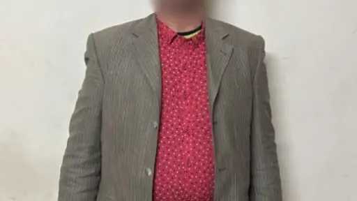 ضبط مرشد سياحي بعد واقعة الرسم على جدار... ضبط مرشد سياحي بعد واقعة الرسم على جدار أثري بسقارة