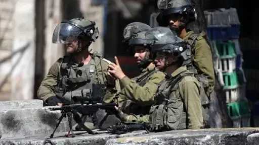 الاحتلال الإسرائيلي يعتقل 9 فلسطينيين خلال اقتحامات متفرقة... الاحتلال الإسرائيلي يعتقل 9 فلسطينيين خلال اقتحامات متفرقة في الضفة الغربية