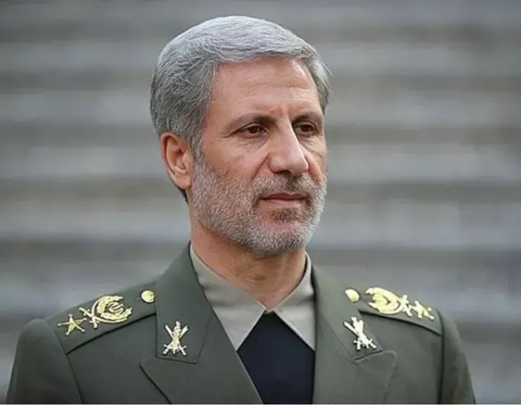 قائد الجيش الإيراني