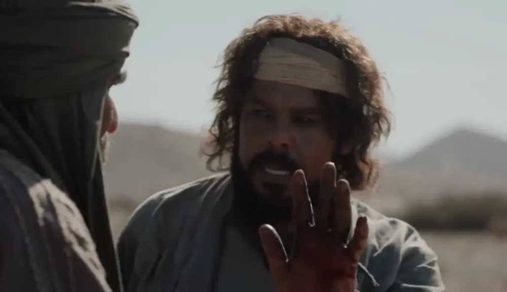 منذر رياحنة يشعل الدراما التاريخية في «أبطال الرمال – الشنفرى»… أداء يكتب ملحمته منذ المشهد الأول