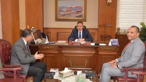 محافظ بورسعيد يستقبل رئيس الإدارة المركزية للمنطقة الحرة العامة ببورسعيد