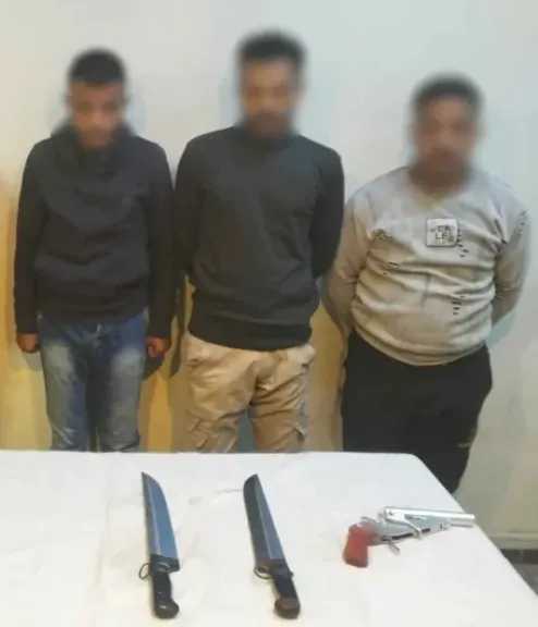 ضبط 3 أشخاص لاستعراض القوة وتحطيم دراجة نارية بالشرقية