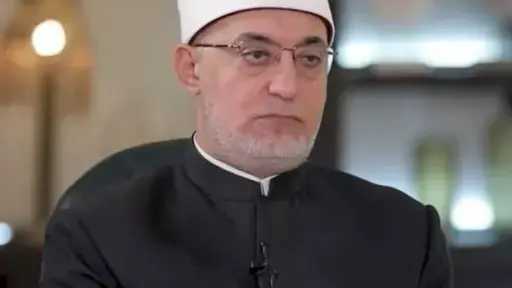 مفتي الجمهورية يهنئ المهندس حاتم نبيل بتجديد الثقة فيه رئيسًا للجهاز المركزي للتنظيم والإدارة