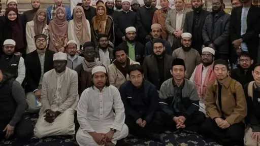 من رحاب مسجد السيدة زينب.. انطلاق الملتقى الفكري... من رحاب مسجد السيدة زينب.. انطلاق الملتقى الفكري للطلاب الوافدين للعام الثاني