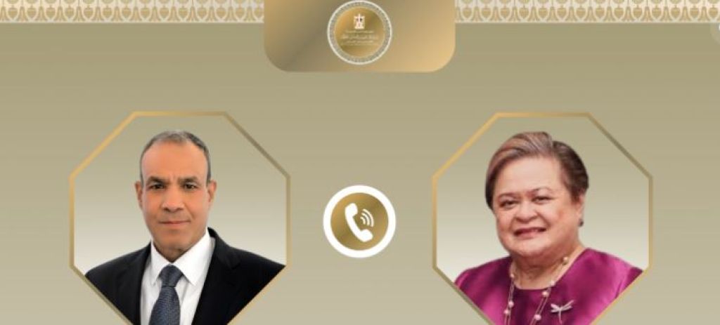 وزير الخارجية ونظيرته الفلبينية
