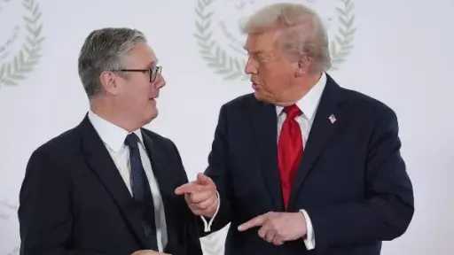 بعد انتقادات ترامب… لندن تعلق نقل السيادة على جزر تشاغوس وتفتح باب مشاورات جديدة مع واشنطن