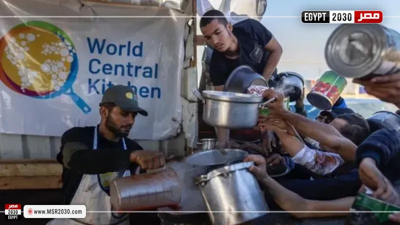 حكومة غزة تقول إن معيقات إسرائيلية تهدد بتوقف المطبخ العالمي